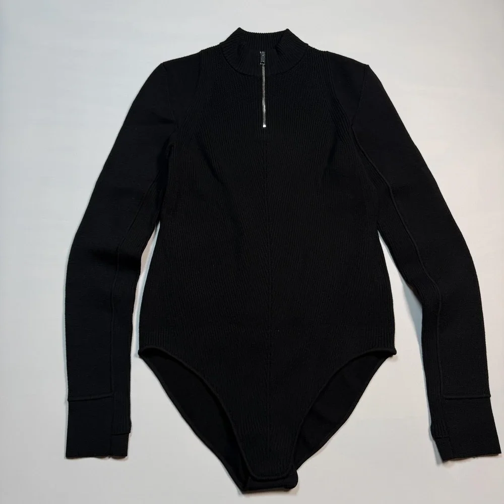 Nike Bodysuit Womens Large Black Ribbed Knit Long Sleeve 1/2 Zip FD8149-010